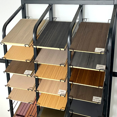 Qualidade Painéis de parede de bambu internos decorativos internos da grão da madeira do carvão vegetal dos painéis de parede do PVC Fábrica