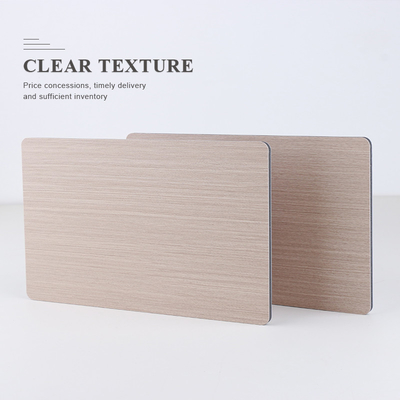 Qualidade painéis de parede de madeira do PVC da grão do painel de parede da decoração interior de 5mm 8mm Fábrica